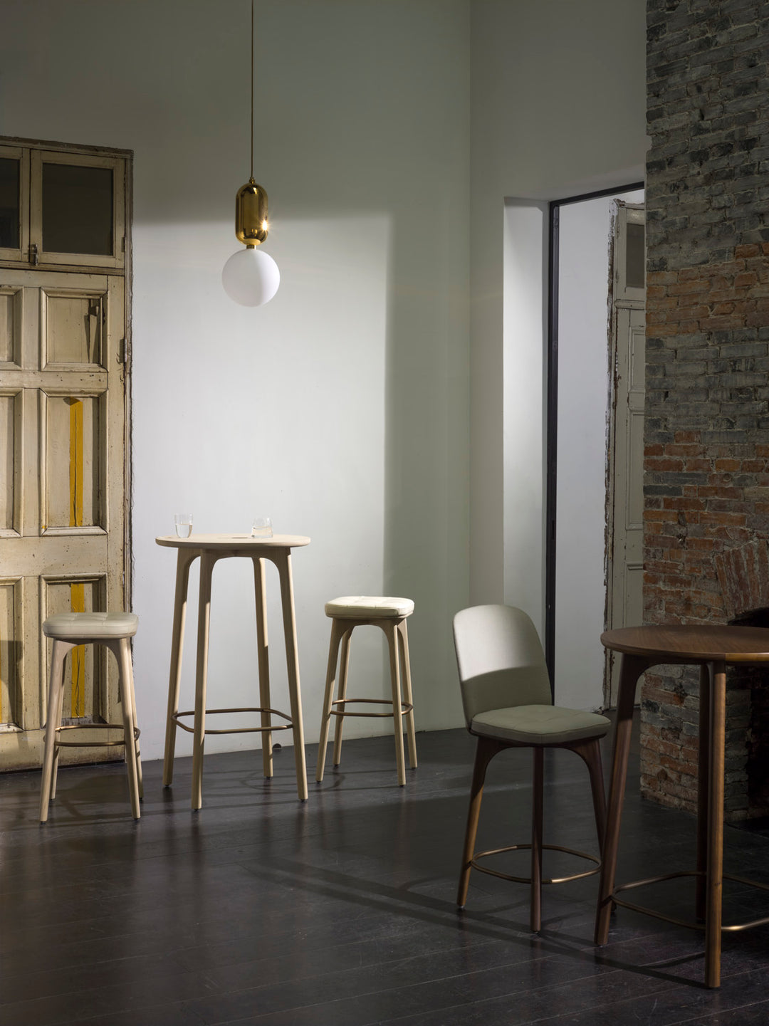 Utility Counter Chair