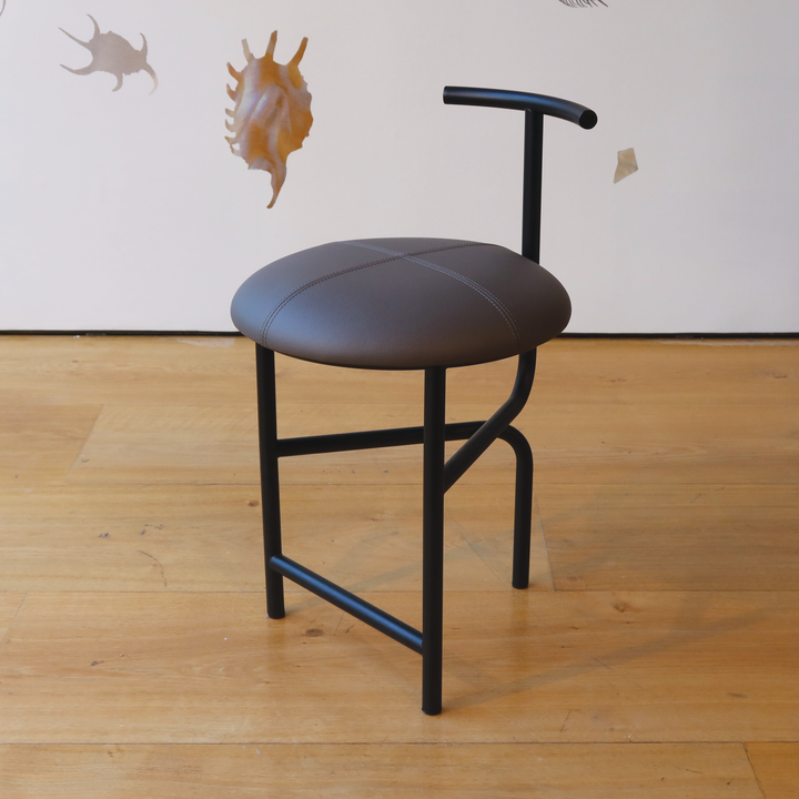 Blend Chair U - Showroom Model