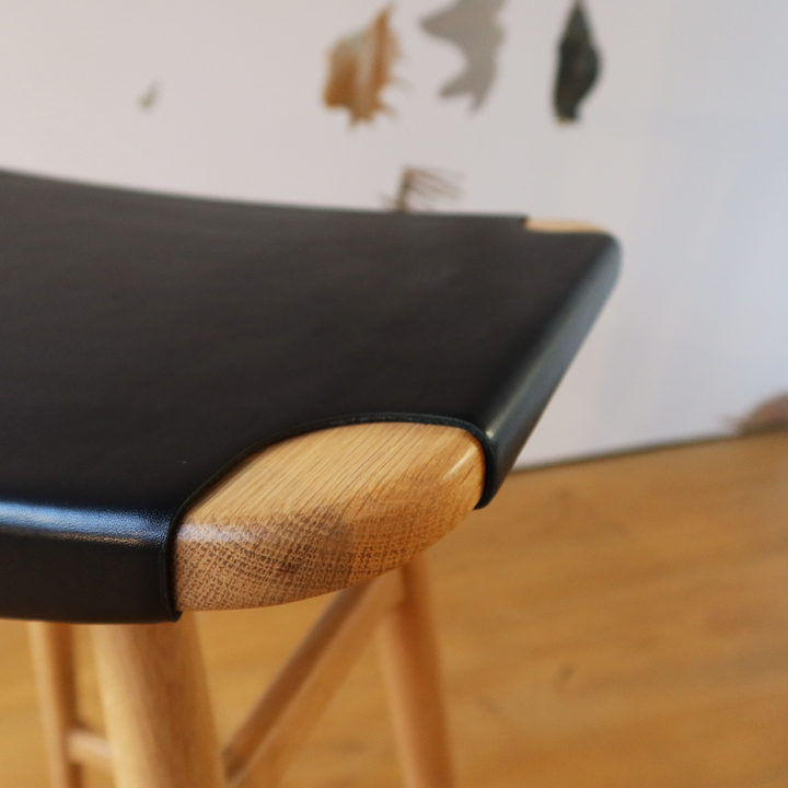 Freja Bar Stool Leather - Showroom Model